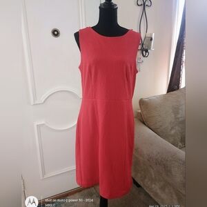 Elegant Red Sleeveless Dress.Women's cocktail dress made by peach velvet size 10